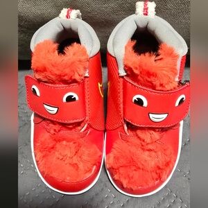 NIKE MCDONALD'S 8C SNEAKER